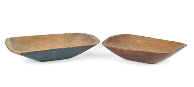 TWO 19TH C. PAINTED TRENCHERS.
