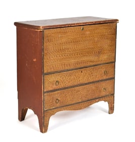 EARLY 19TH C. VERMONT PAINT DECORATED BLANKET CHEST.