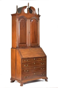 18TH C. BOSTON CHIPPENDALE BONNET TOP SECRETARY.
