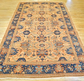 LARGE VINTAGE ORIENTAL ROOM SIZE RUG.
