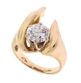 VINTAGE 14K GOLD 1.35 CT. DIAMOND RING.
