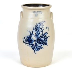 J & E. NORTON BENNINGTON VT 6 GALLON STONEWARE CHURN.