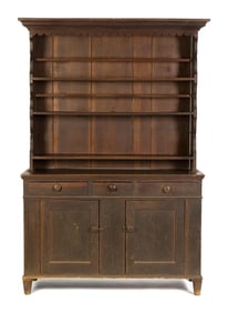 EARLY 19TH C. POPLAR SET-BACK CUPBOARD.