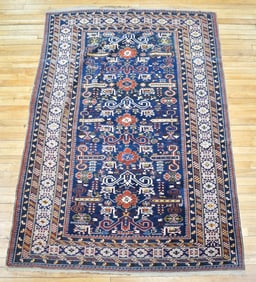 FINE ANTIQUE ORIENTAL SCATTER RUG.