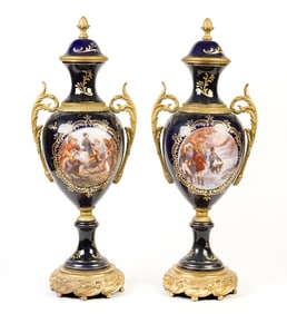 PR. ANTIQUE SEVRES STYLE NAPOLEONIC URNS.
