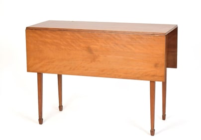 ANTIQUE FEDERAL CHERRY DROP LEAF TABLE.