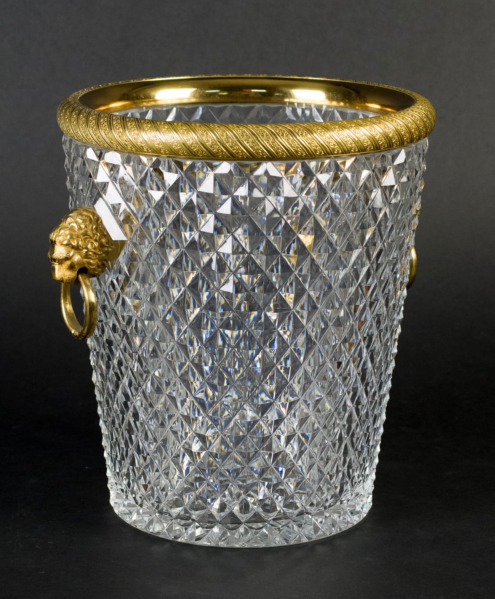 VINTAGE BACCARAT STYLE CRYSTAL CHAMPAGNE BUCKET. (1 of 10)