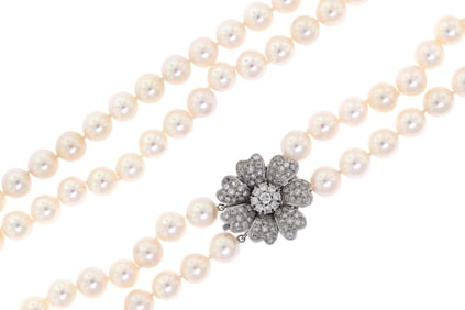 VINTAGE PEARL NECKLACE W/14K GOLD DIAM. CLASP.