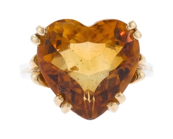 VINTAGE 14K YELLOW GOLD CITRINE HEART RING.