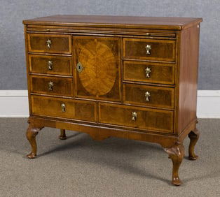 FINE 19TH C. QUEEN ANNE STYLE BURL DRESSING CHEST.
