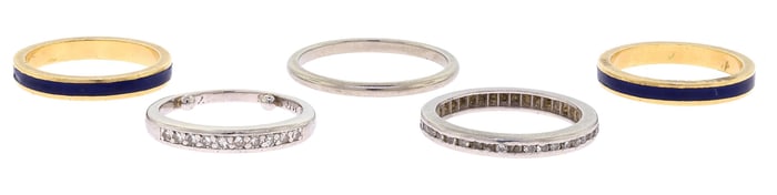 18K GOLD & PLATINUM STACKING ENAMEL & DIAMOND RINGS.
