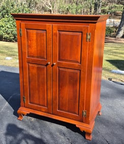 ELDRED WHEELER CHERRY ENTERTAINMENT CABINET.