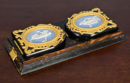 19TH C. SIGNED ENGLISH BOOKENDS.