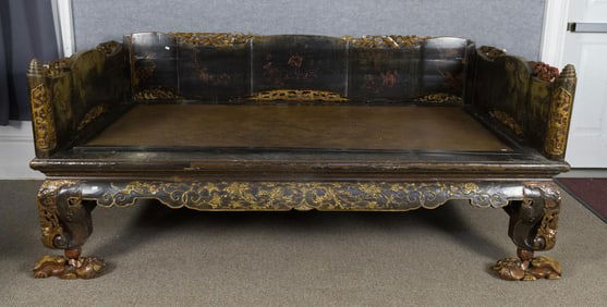 ANTIQUE CHINESE WEDDING BED.