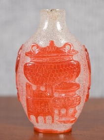 ANTIQUE CHINESE PEKING SNUFF BOTTLE.