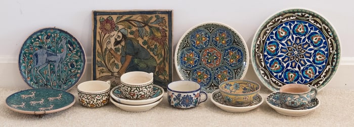 VINTAGE EASTERN CERAMICS AND TILES, 14PCS.