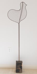 VINTAGE BIRD FORM TOPIARY STAND.