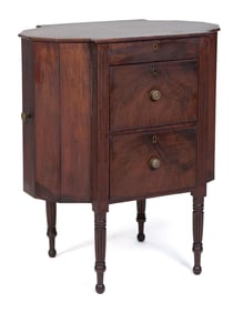 ANTIQUE FEDERAL MARTHA WASHINGTON SEWING STAND.