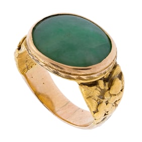 ANTIQUE 22K & 14K GOLD JADE RING.