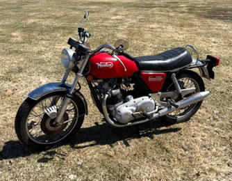 1975 NORTON COMMANDO 850 ELECTRIC START 846 MILES..