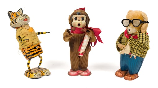 THREE VINTAGE WIND UP TOYS.