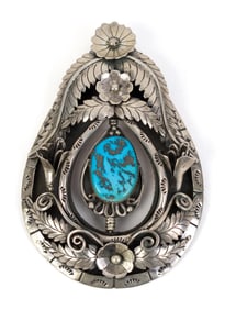 VINTAGE NATIVE AMERICAN TURQUOISE & CORAL PENDANT.