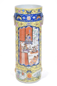 ANTIQUE JAPANESE PORCELAIN UMBRELLA HOLDER.