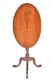 18TH C. QUEEN ANNE MA INLAID CANDLESTAND.