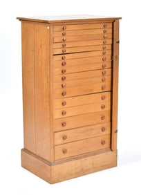 ANTIQUE MULTI DRAWER OAK LOCK SIDE CHEST.