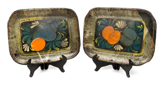 TWO 19TH C. PAINT DEOCRATED TIN TRAYS.