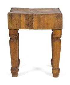ANTIQUE SMALL BUTCHERS BLOCK.