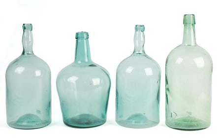 FOUR ANTIQUE BOTTLES, 3 LYNDEBOROUGH NH EXAMPLES.