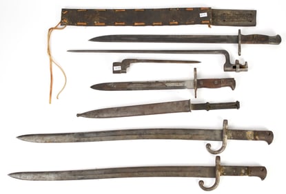 SIX VINTAGE BAYONETS.