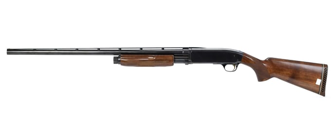 BROWNING BPS SPECIAL 12 GAUGE PUMP ACTION SHOTGUN.