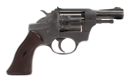 HI-STANDARD R-100, .22LR DOUBLE ACTION REVOLVER.