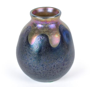 L.C. TIFFANY 'CYPRIOTE' GLASS VASE.