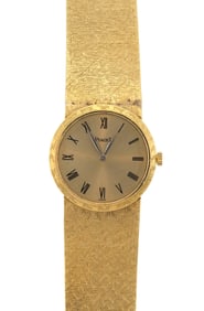 VINTAGE LADY'S 18K GOLD PIAGET WRIST WATCH.