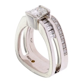 COFFIN & TROUT PLATINUM 1.22 CT. WEDDING SET.