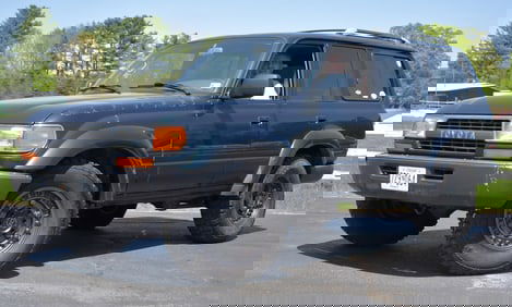 1994 TOYOTA LANDCRUISER.