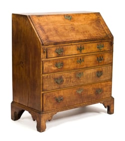 FINE 18TH C. NEW ENGLAND TIGER MAPLE CHIPPENDALE DESK