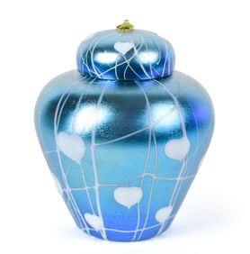 DURAND ART GLASS GINGER JAR.