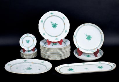 HEREND GREEN CHINESE BOUQUET PORCELAIN, 24PCS.