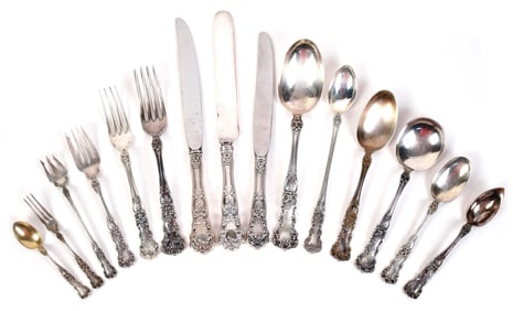 EXTRAORDINARY GORHAM BUTTERCUP STERLING FLATWARE SET.