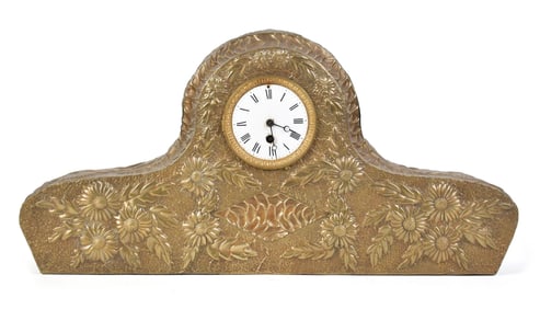 ANTIQUE ARTS & CRAFTS EMBOSSED BRASS MANTLE CLOCK.