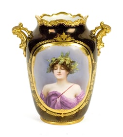 ROYAL VIENNA PORTRAIT VASE.