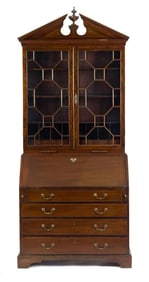 GOOD 18TH C. ENGLISH GEORGIAN SECRETARY.