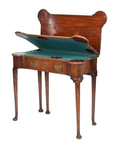 18TH C. QUEEN ANNE TRIPLE TOP CARD/GAMES TABLE.