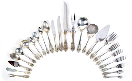 WALLACE STERLING FLATWARE SET, GRAND BAROQUE PATTERN.
