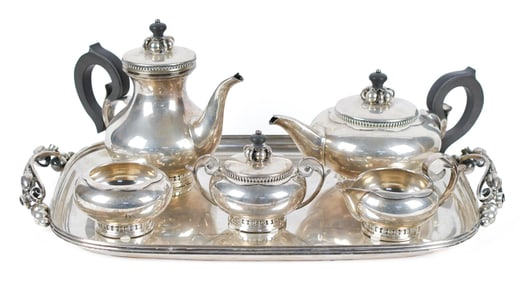 INTERNATIONAL STERLING TEA SET, LA PAGLIA.