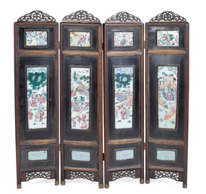 ANTIQUE CHINESE PORCELAIN INSET TABLE SCREEN.